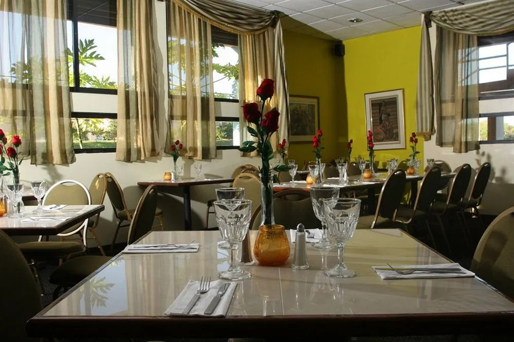 Parador El Buen Cafe