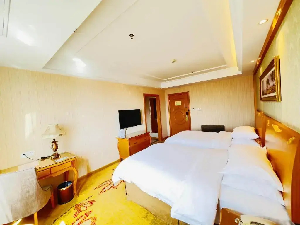 Vienna Hotel (Changzhou Qingfeng Park)