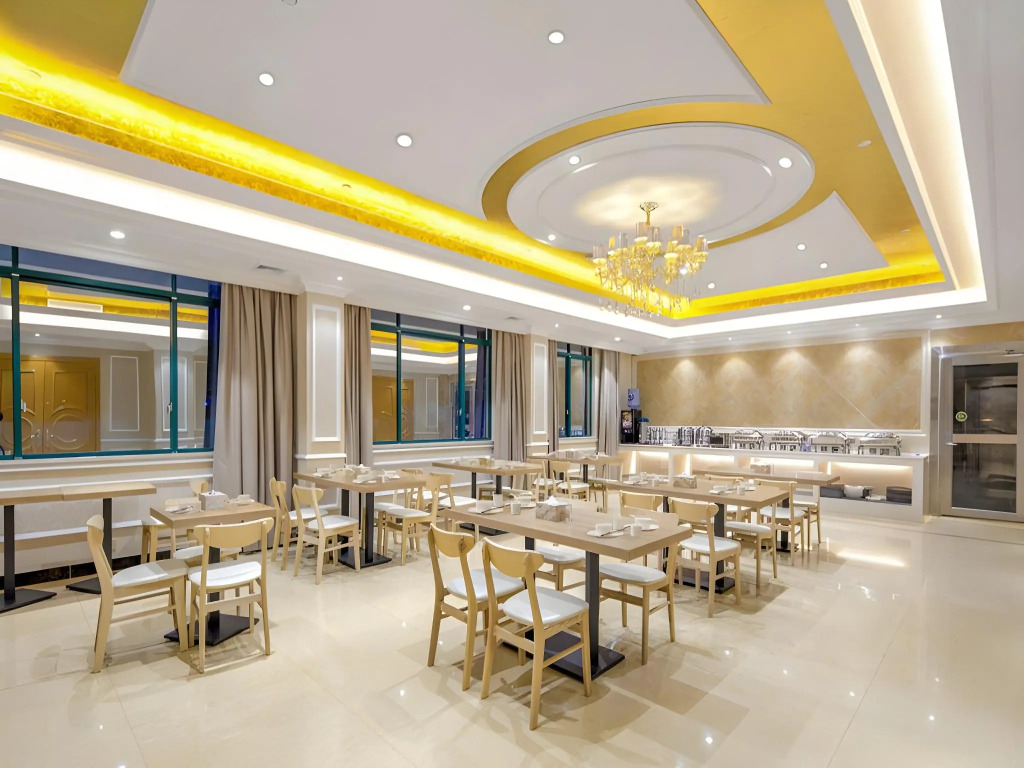 Vienna Hotel (Guangzhou Zengcheng Wanda Plaza Metro Station Branch)