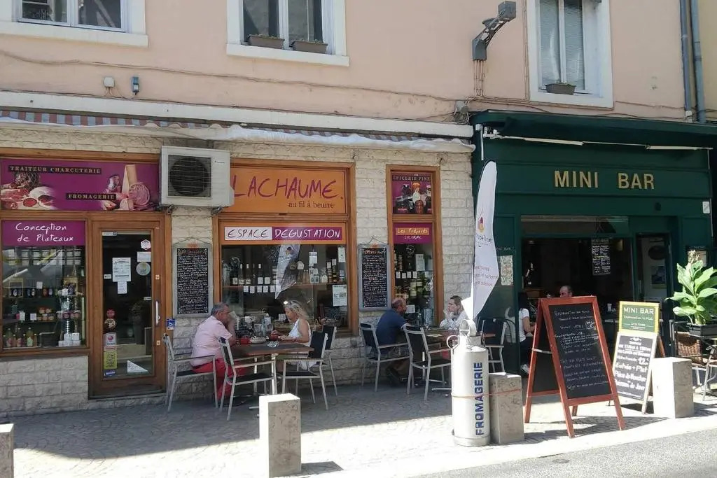 T3 55m2 & Garage, proche Saône, et 5 min Vieux Lyon via Metro D