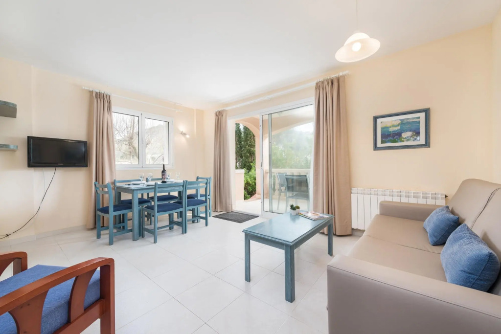 ORO DEL MAR IV Apartamento 02 - Apartment near the beach and with shared pool Free WiFi