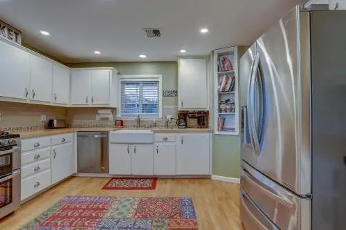 Northern Lts-Mt Vw-Ac-3br/2.5b