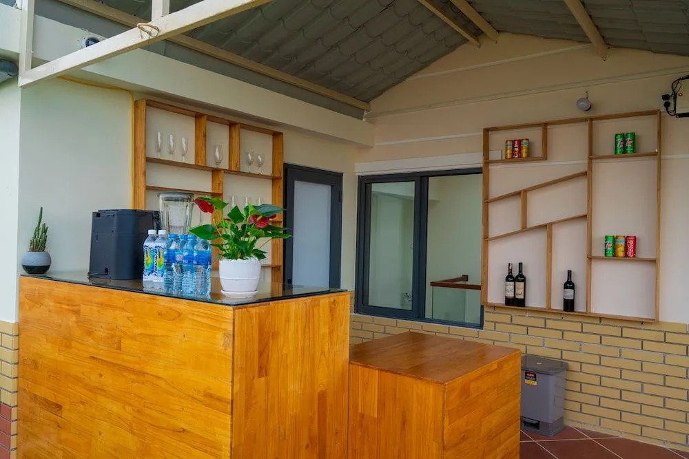 Golden Field Villa& Apartment