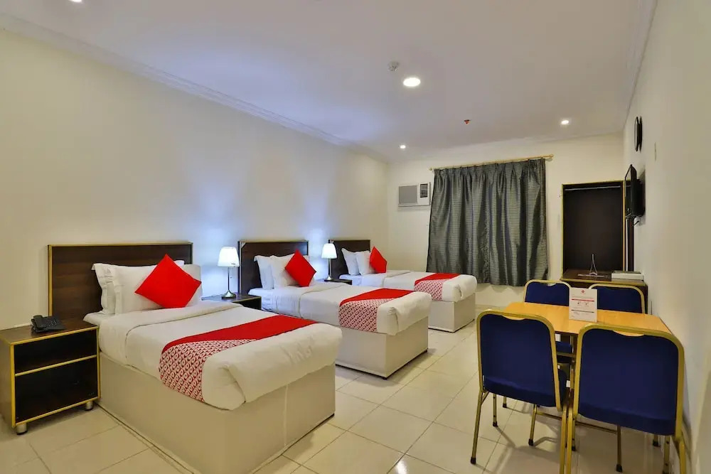 OYO 323 Aknan Ohod Hotel