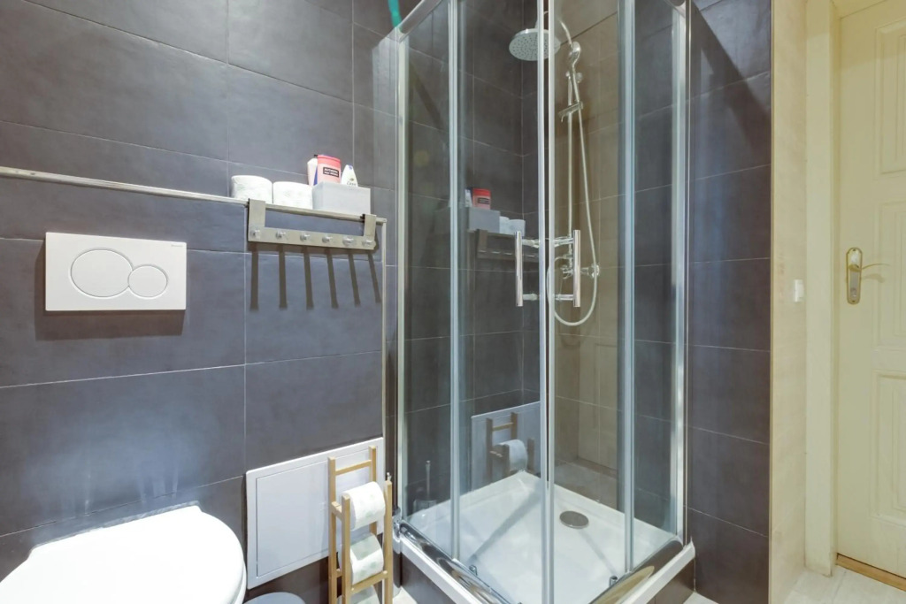 Modern Quiet Apartment next to Wenceslas Square