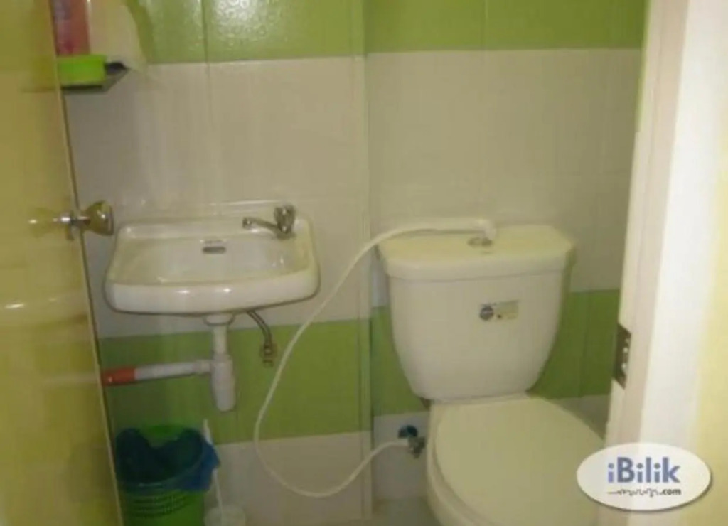 AIRPORT VILLAMOR TRANSIENT ROOMS