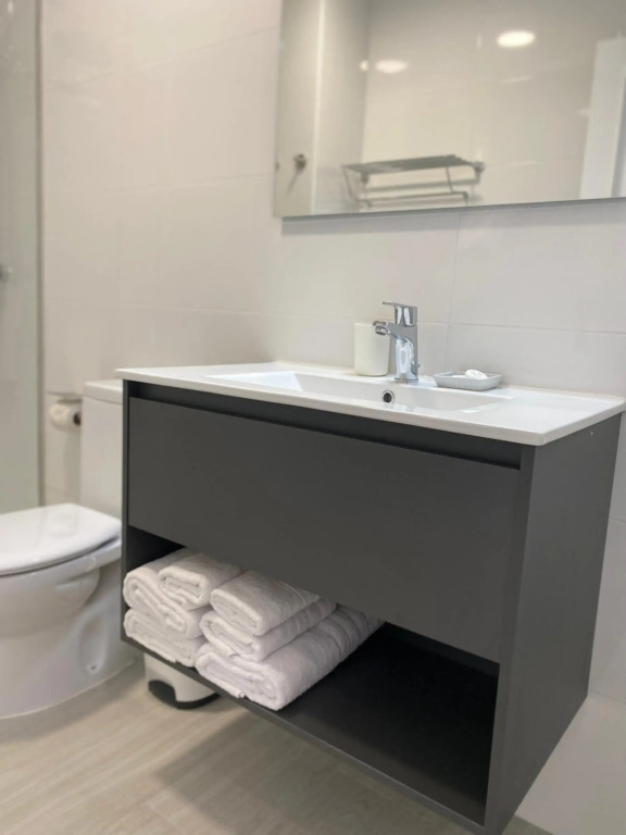 Comfortable Apartment Los Cristianos. Free Wifi.