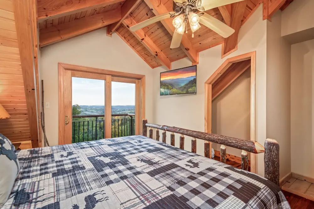 Tanglewood Mountain Lodge 8 Bedrooms 5 Bathrooms Home