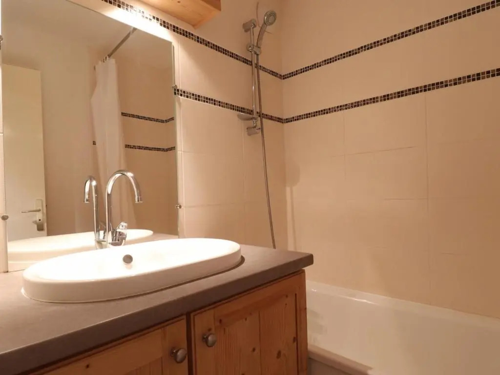 Appartement Méribel, 2 pièces, 4 personnes - FR-1-182-195