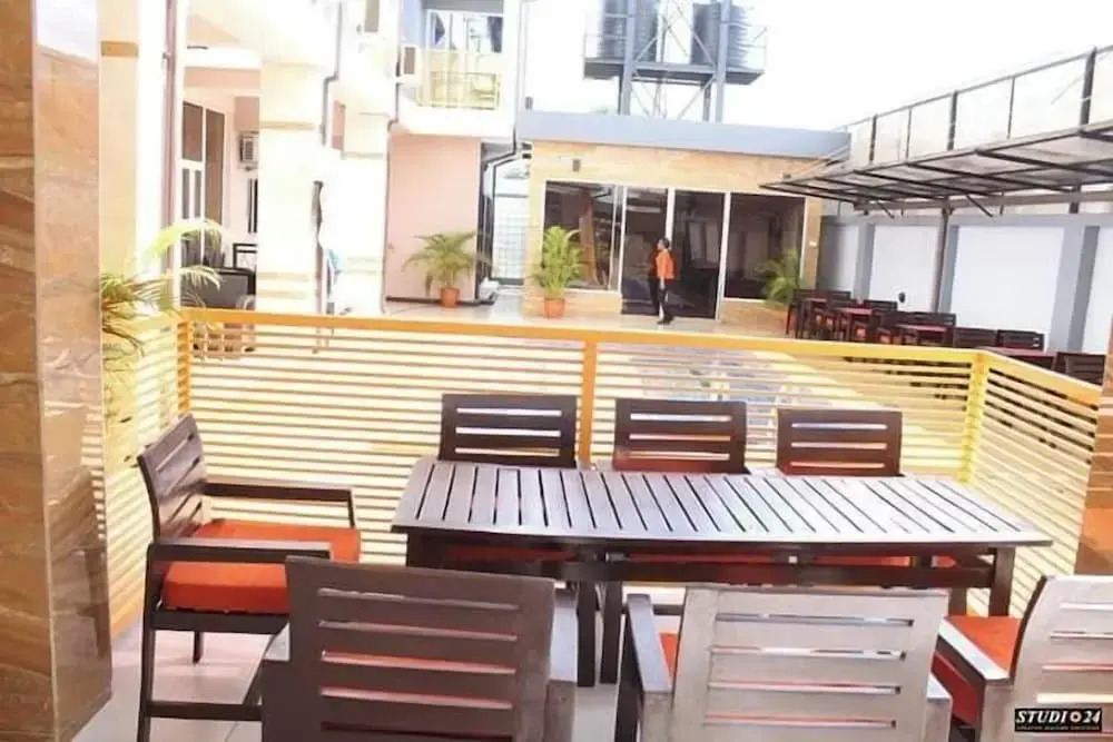 Mg Way Hotel
