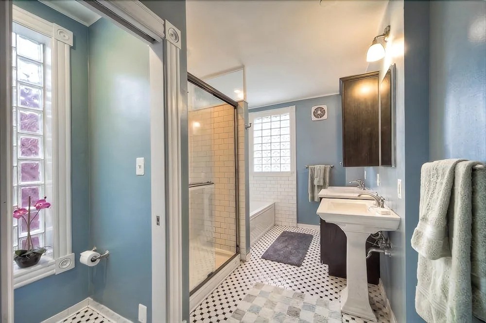 324 Northeast Townhome #1020 - 3 Br Townhouse