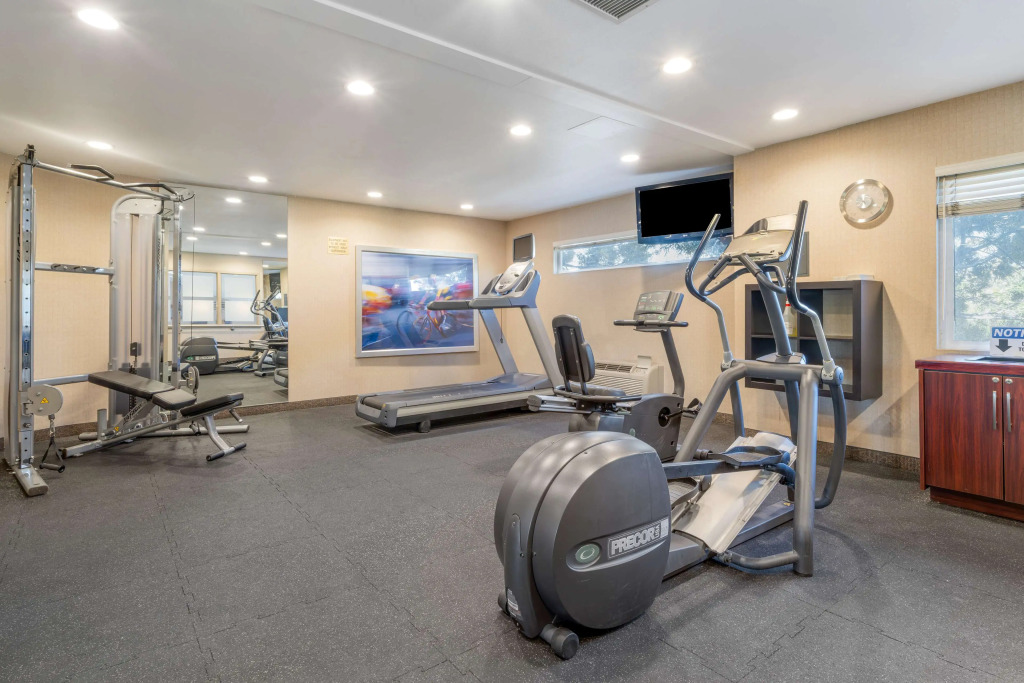 Best Western Plus Bayside Hotel