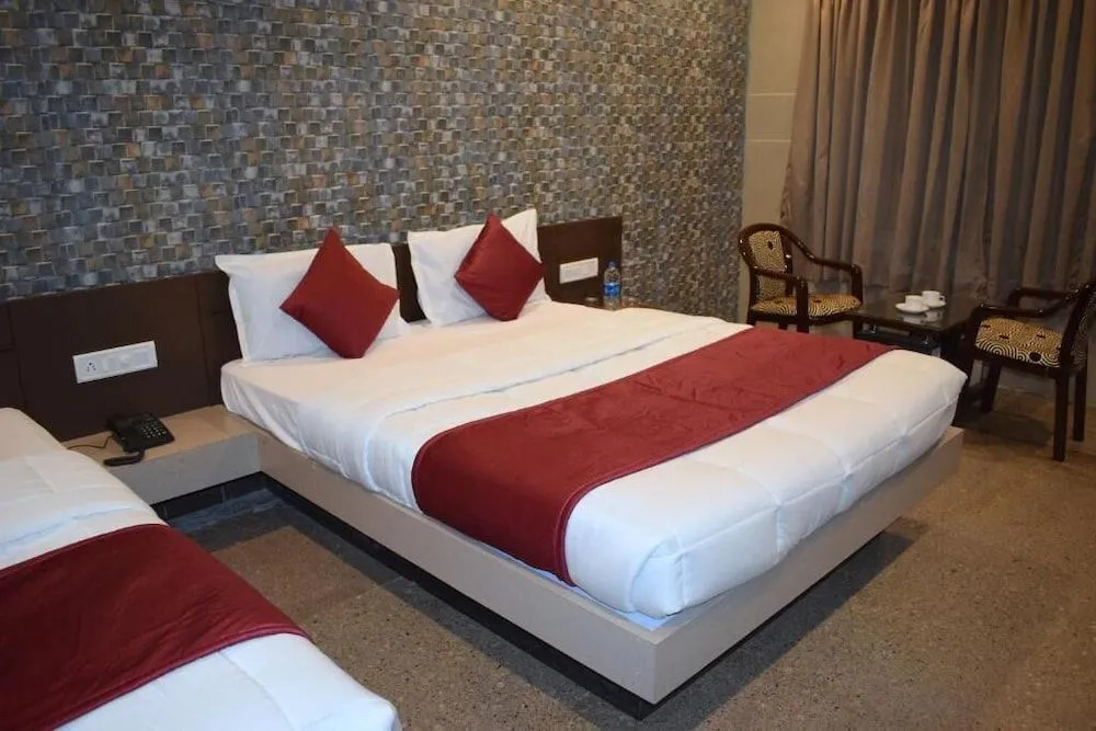 Hotel Kansar Palace