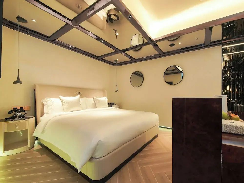 Space Design Hotel