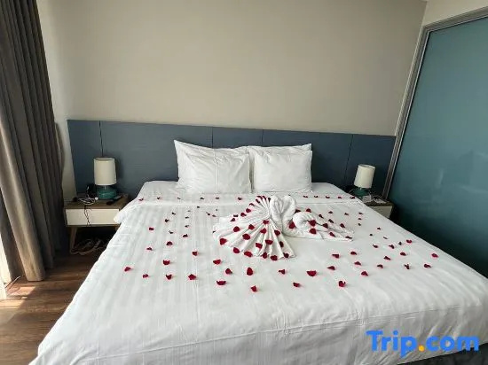 Condotel -Flamingo Cat Ba -H2302 By Ms Nga