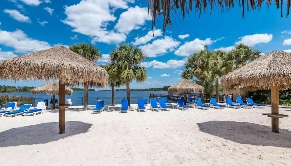 Pelican Paradise 3 Bedroom Condo