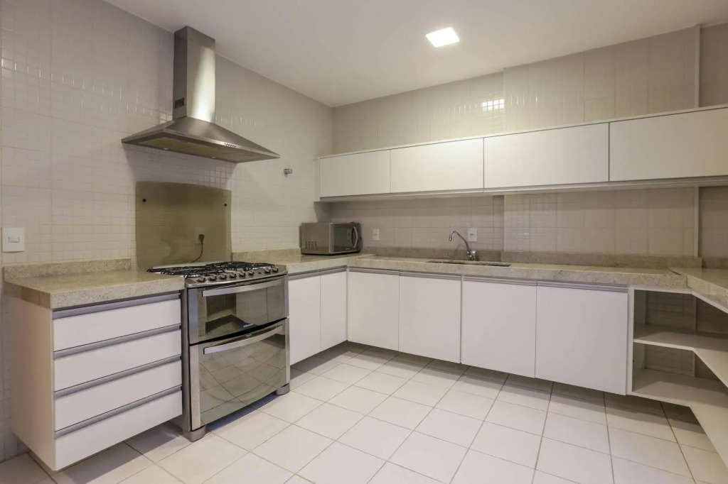 Vista Park Hplus Long Stay