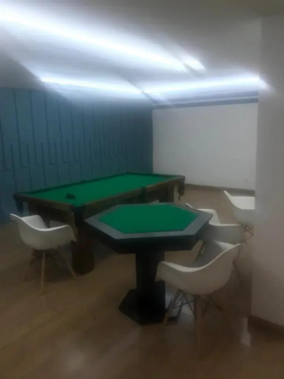 Amora Três