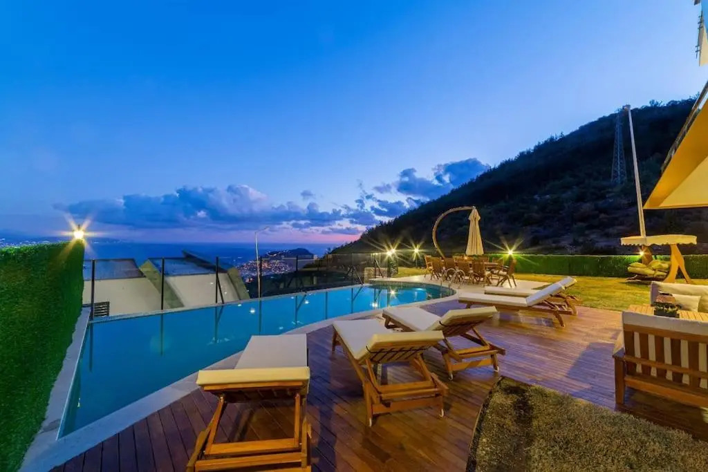 City and Sea View Pool Lüx Villa