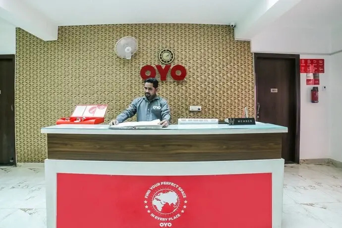 OYO 9934 Hotel Nirmal Niwas