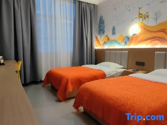 Yiyun Hotel (Jinghong Gaozhuang Xingguang Night Market Branch, Xishuangbanna)