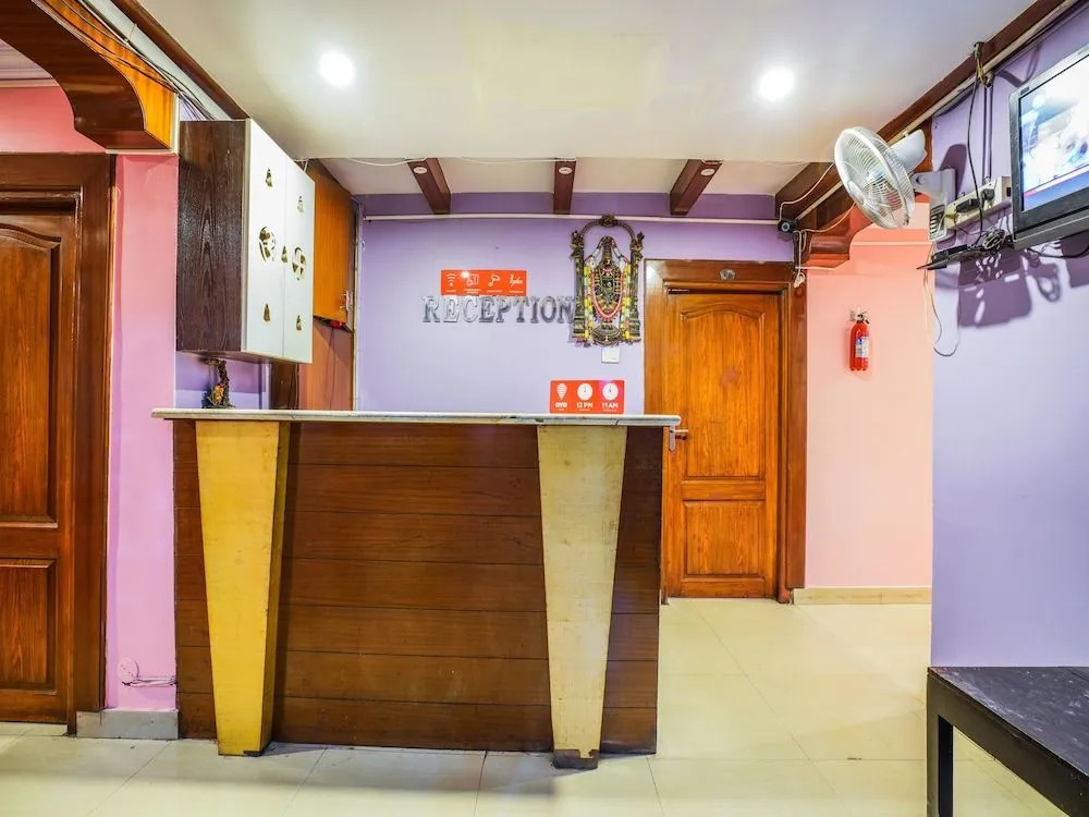 OYO 18310 Adda Concept Hotel