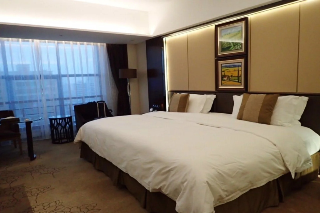 Maoming International Hotel