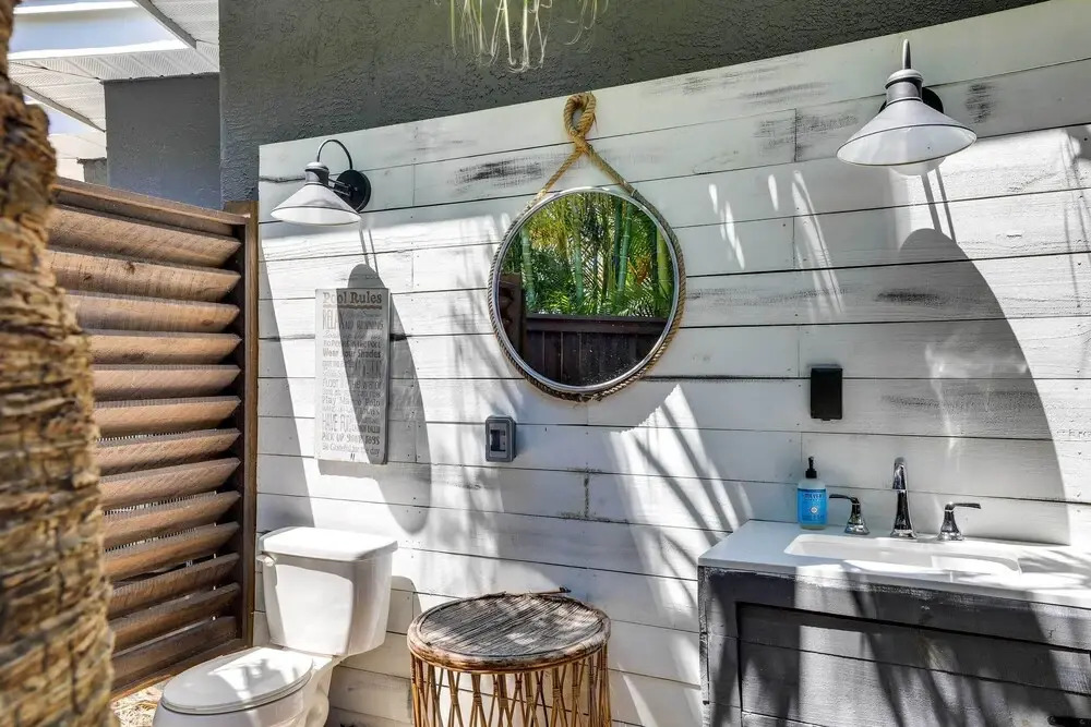 Luxury St. Petersburg Home w/ Pool + Bay Access!