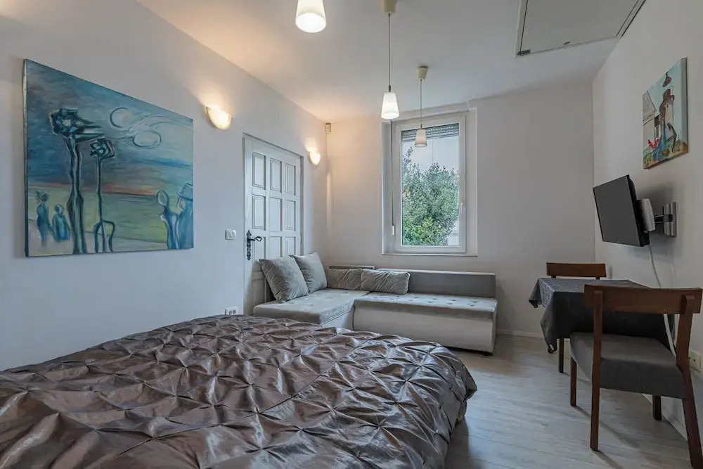 Romantic Apartment Molet
