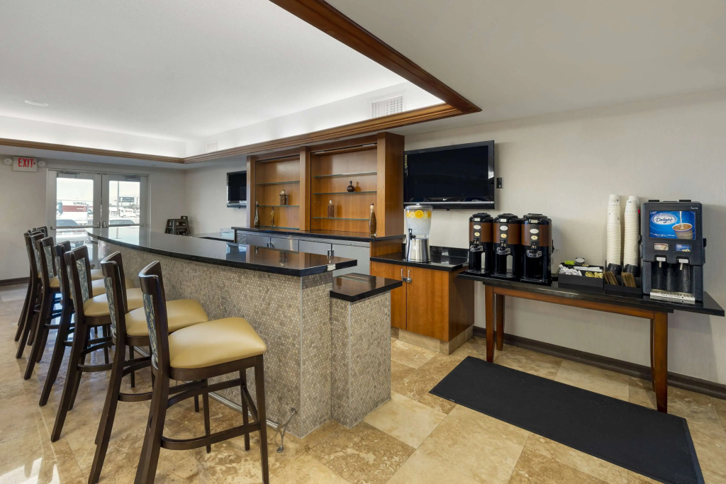 Best Western Plus Henderson Hotel