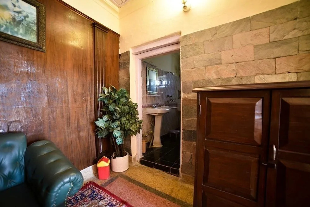 Hotel Chimney House by OpenSky, Mussoorie