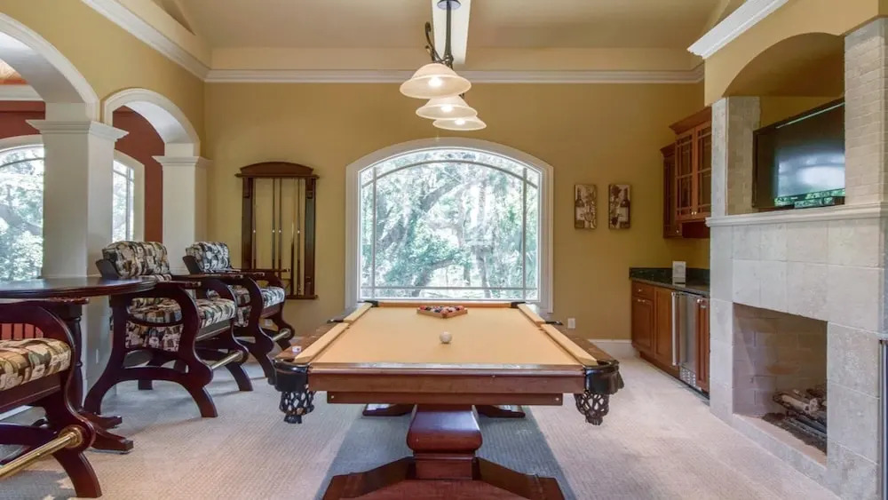 23 Pelican 6 Bedroom Home