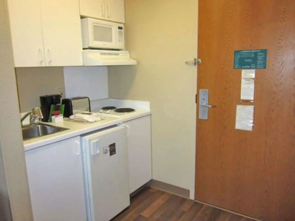Extended Stay America Suites - Los Angeles - South
