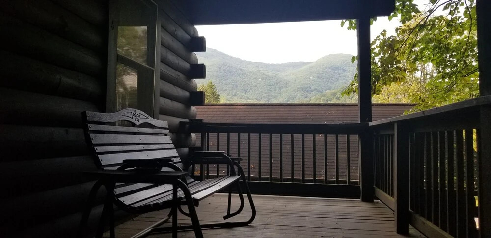 Tanglewood Motel and Log Cabins