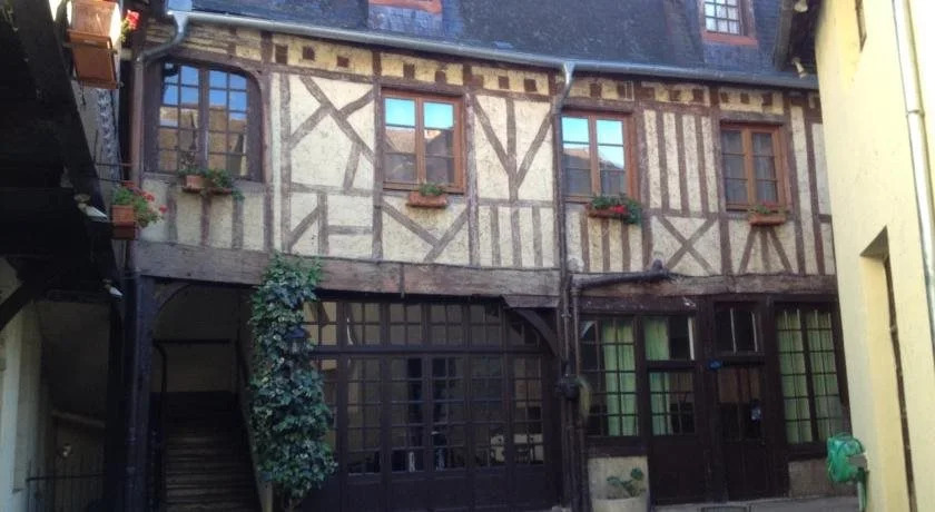 Le Vieux Relais