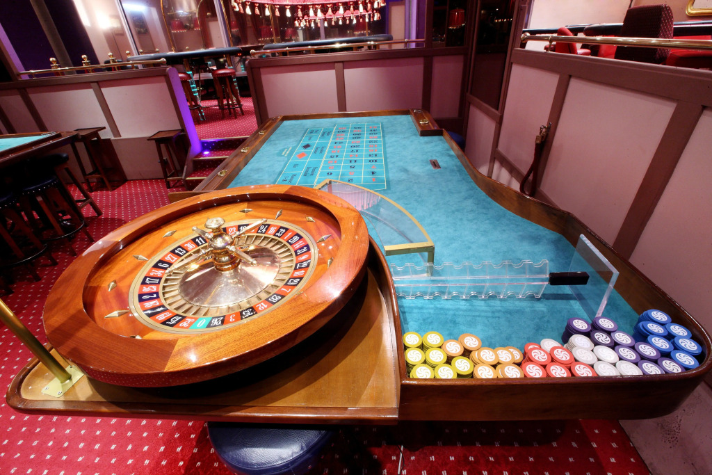 Carlton Hotel