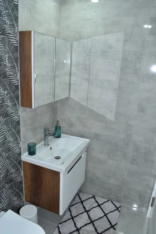 Modern Apartment Near Beach in Muratpasa