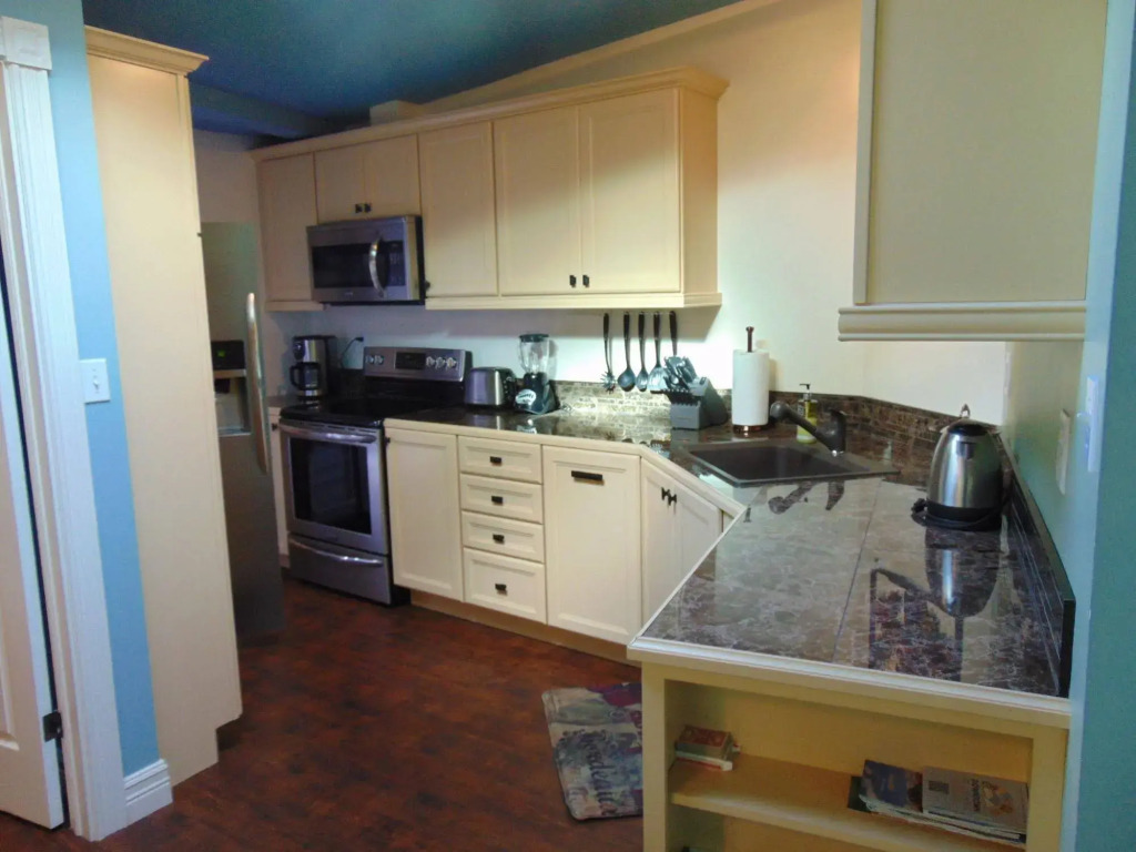 Downtown Executive Suites - Water Street