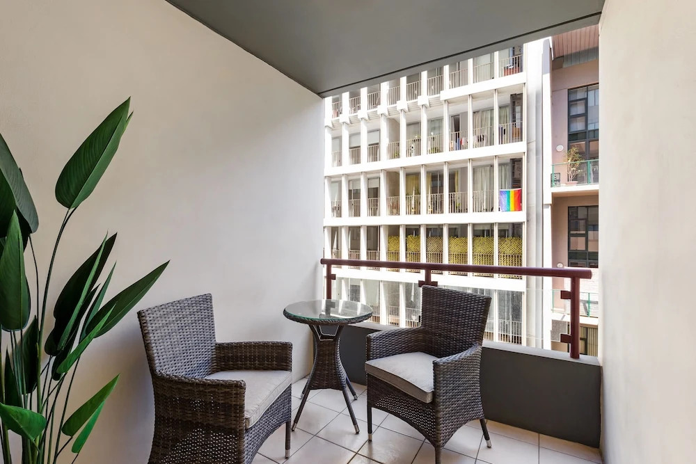 Darlinghurst Modern 1 Bdr Apart 45 Pel