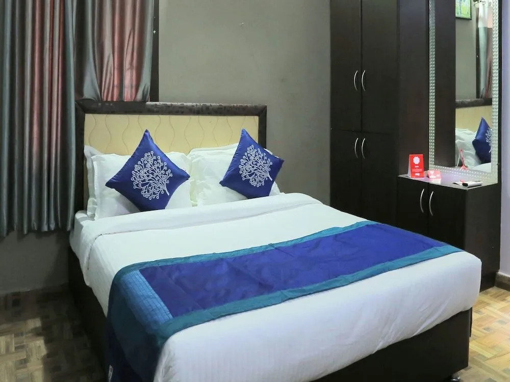 OYO 9659 Hotel RR Grand