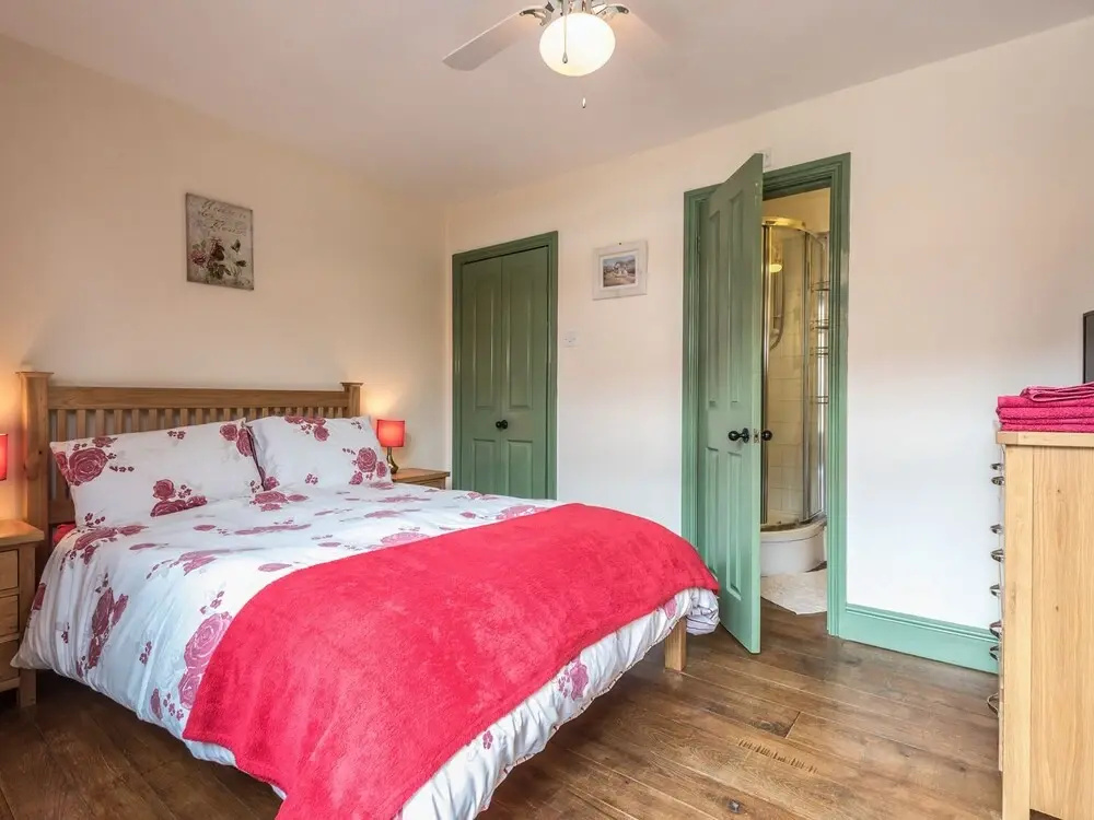 1 Stable Cottage