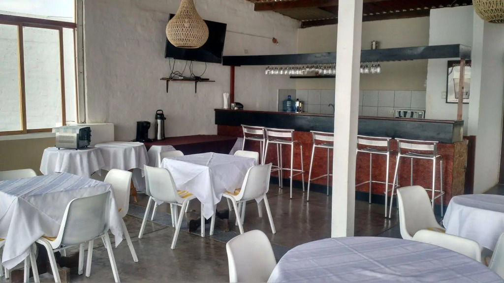 Delfines de Chicama Hotel