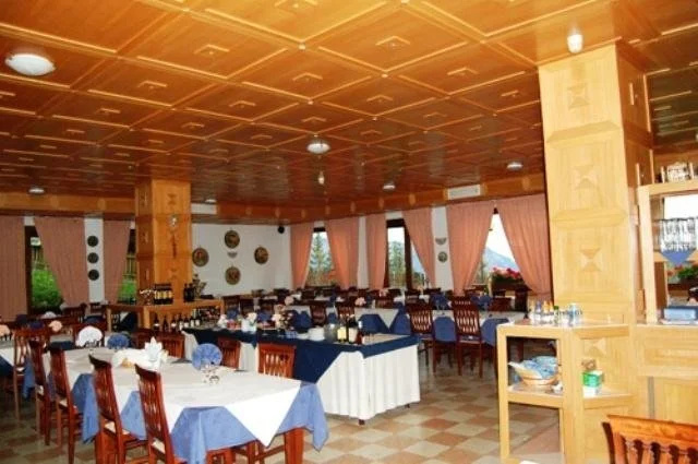 Hotel Roma