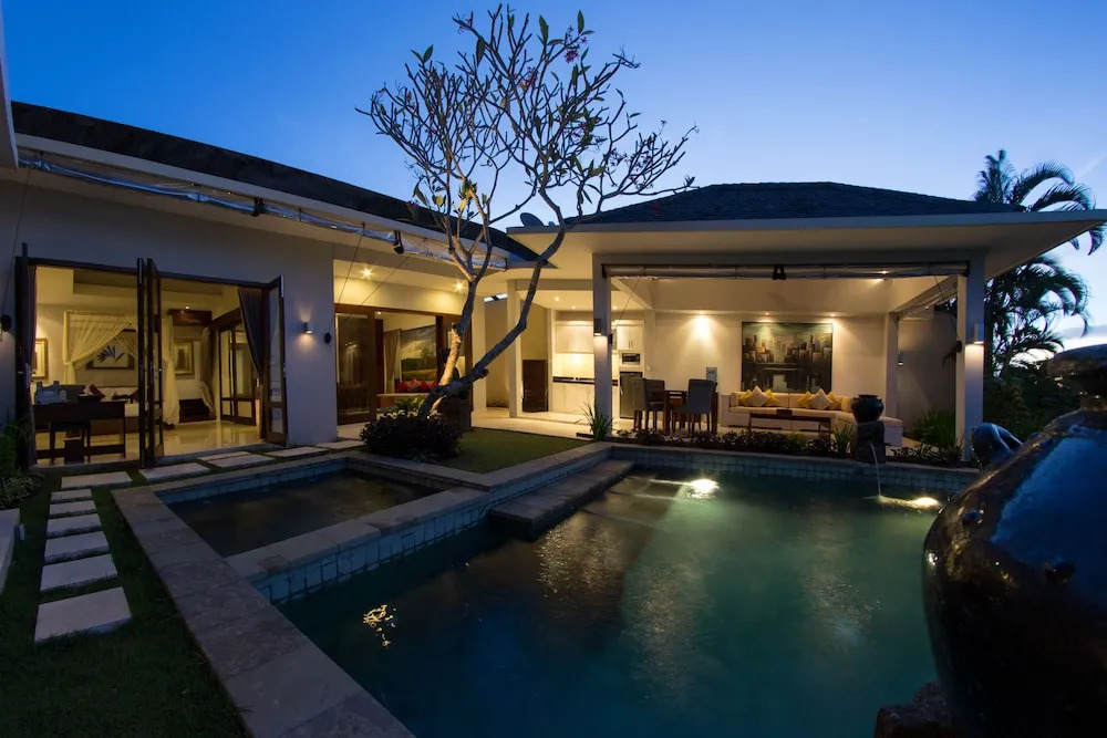 Villa Seratus