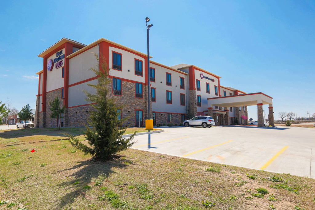 Best Western Plus Wewoka Inn & Suites