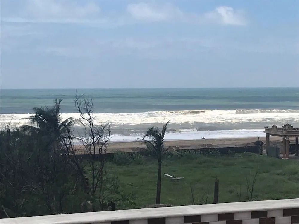 Goroomgo J K Inn Puri