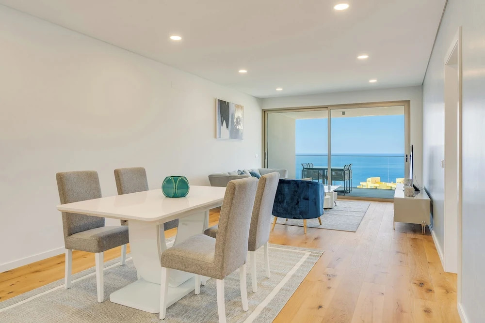 Luxury Laura Apartment