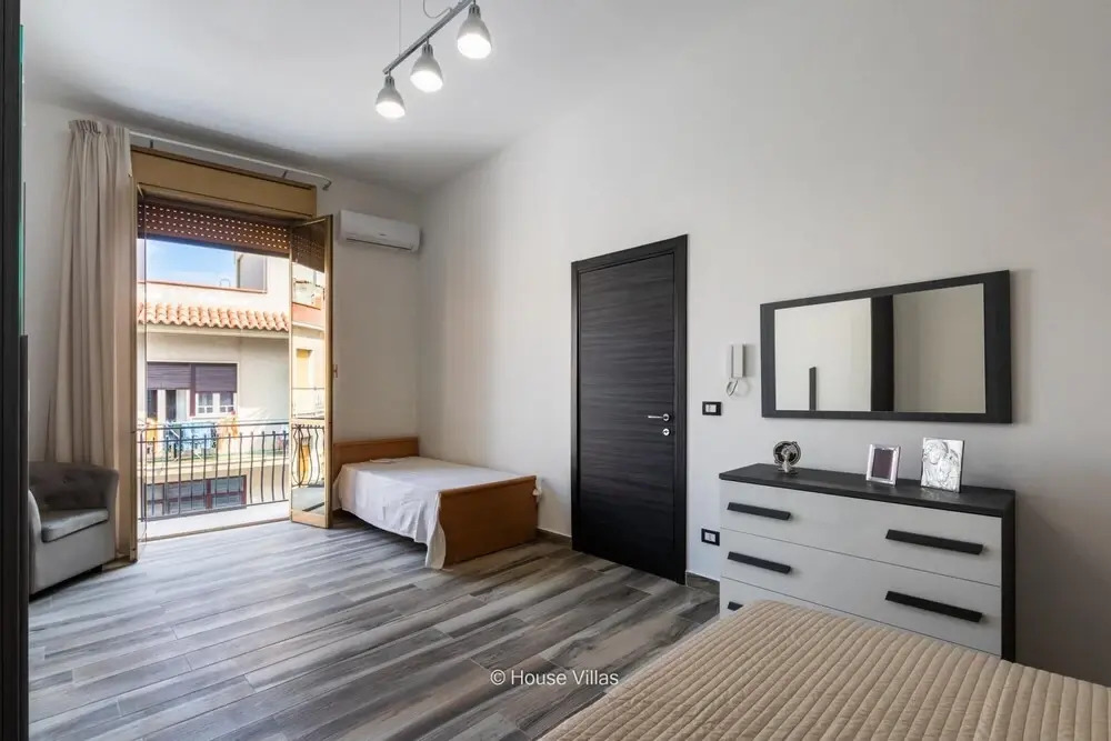 Blue House in Avola With 1 Bedrooms and 1 Bathrooms