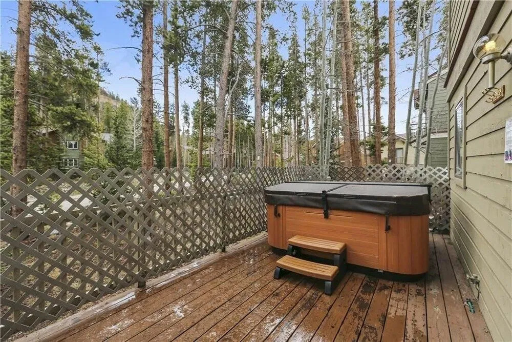 Deep Powder Home House