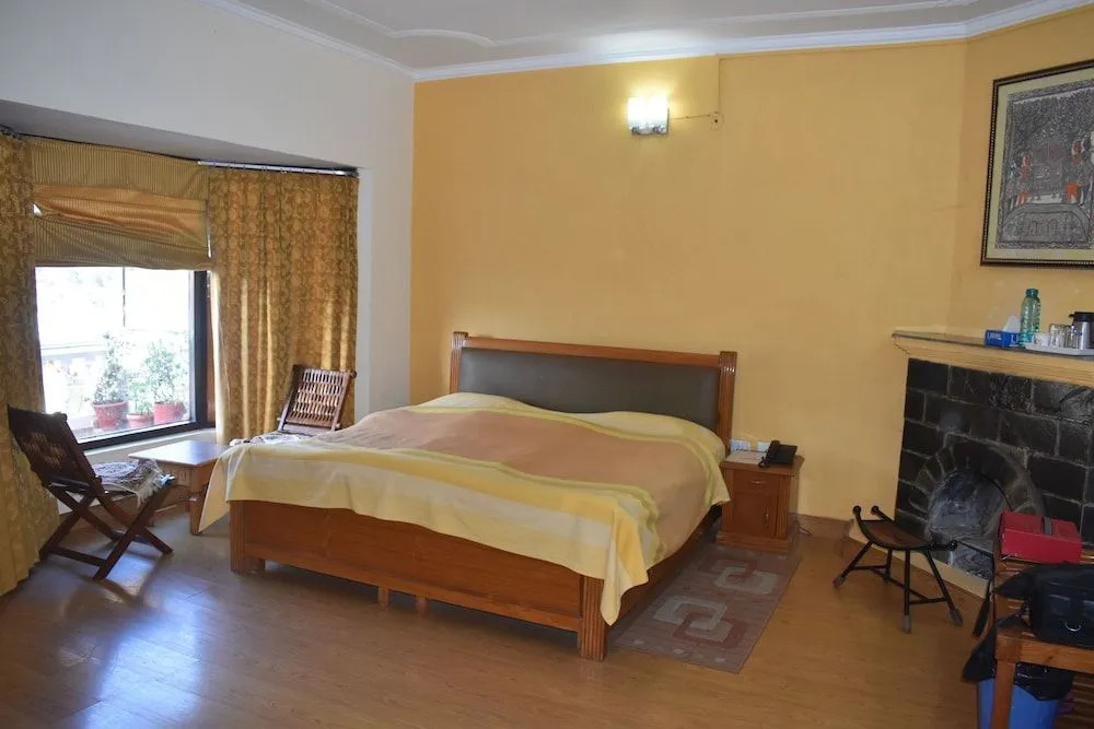 Rewa Retreat